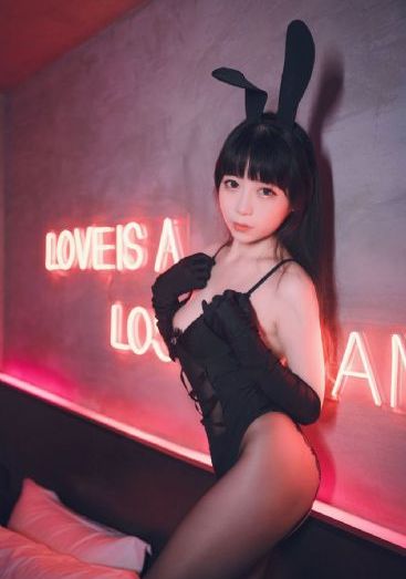 最新欧美色动作电影感官世界_BD国语免费观看超清