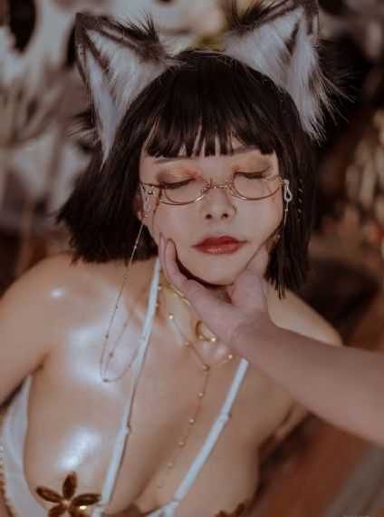 在线视频欧美亚洲女同_BD英语免费高清观看