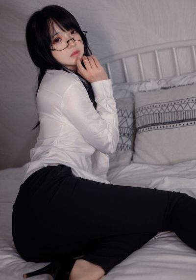 欧美精品久久久久精品_720免费观看