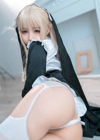 欧美大胸女人_韩国在线观看
