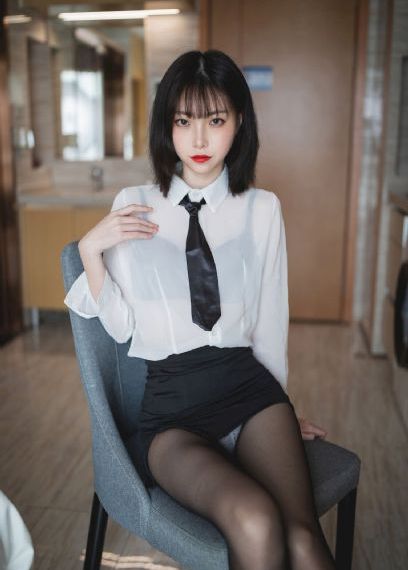 欧美年轻女演员_1080高清迅雷在线观看