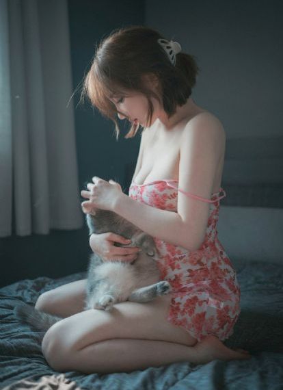 一级毛片视頻緒站_超清高清迅雷在线观看