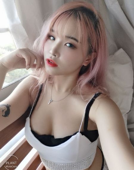 欧美一卡二卡高清_蓝光免费全集观看
