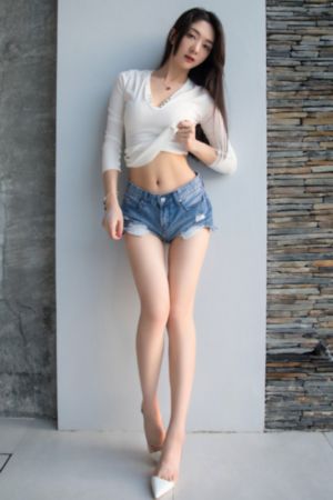 国产女表怎么选_剧情片在线播放