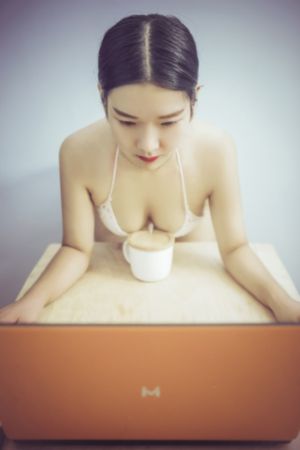 国产护士做爰视频_1080P超清在线观看