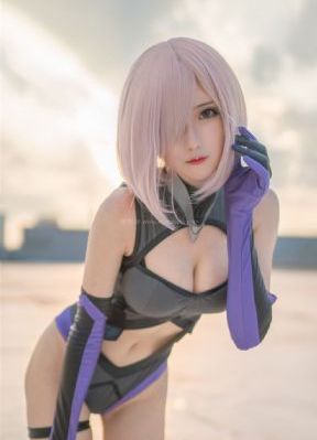 日韩美女被动态图_影视大全视频