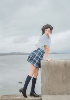 两个肥奶被揉出奶水_在线视频免费观看