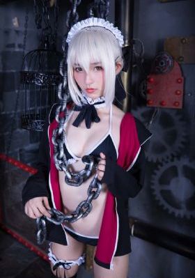 欧美年轻美女母乳_BD英语免费观看韩国
